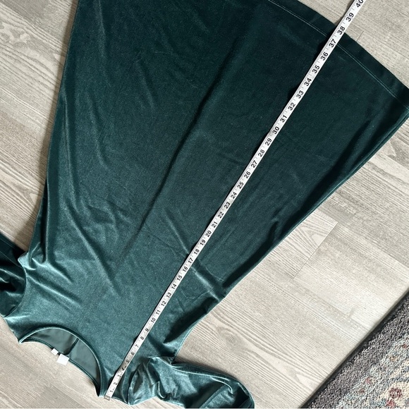 Gap Green Velvet Long Sleeve Shift Midi Dress Small Tall - Picture 10 of 11